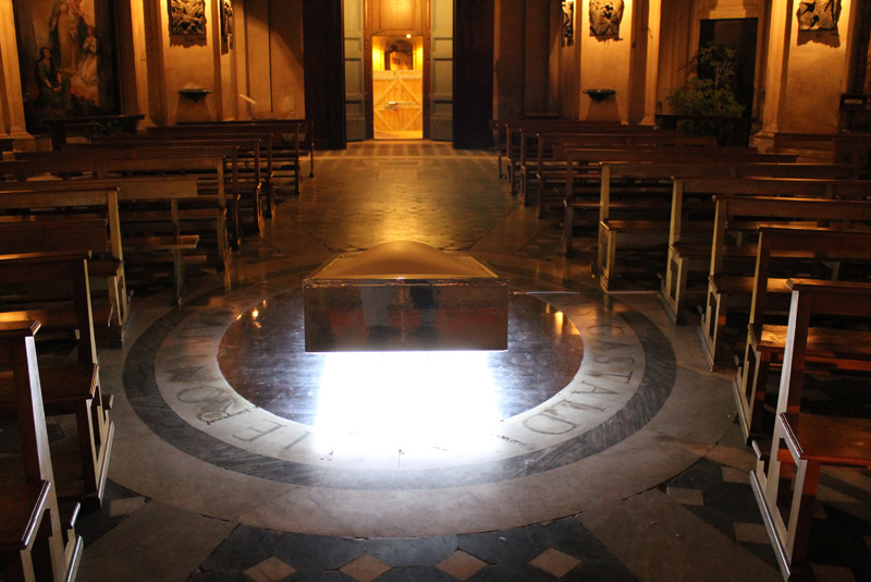 Paolo-Radi-Di-luce-propria-Basilica-di--S-M-in-Montesanto-Roma-2013  